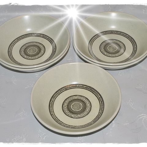 ~~~ Retro dype skåler "Biltons Staffordshire Ironstone" (063) ~~~