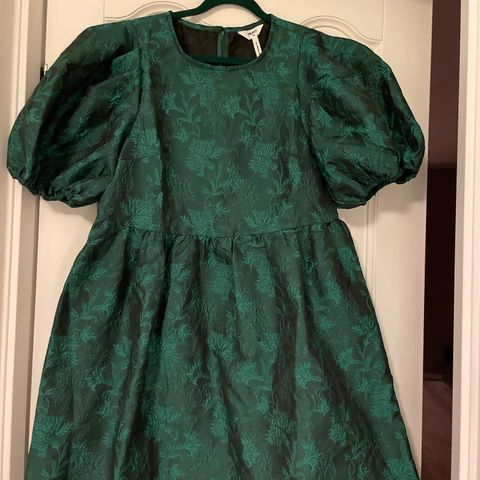 Grønn kjole fra object