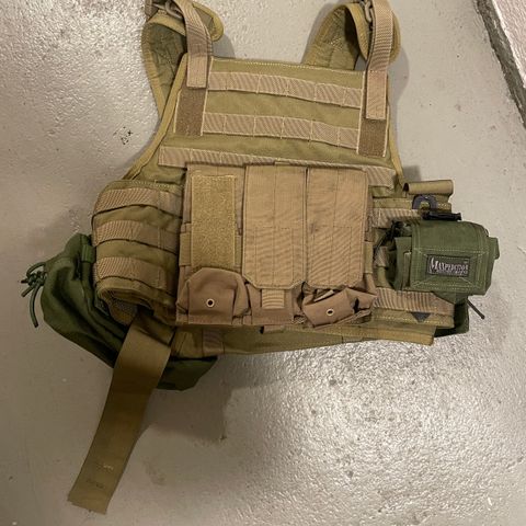 FLYYE industries plate carrier