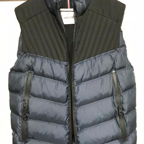 Moncler vest