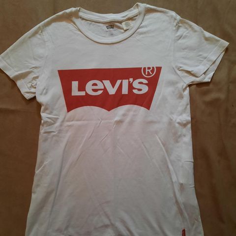 Vintage Lewis T-skjorte  Str.XXS - Sender gjerne!