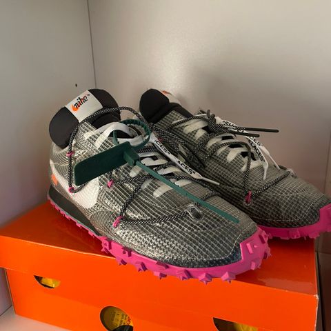 Off white waffel racer pink