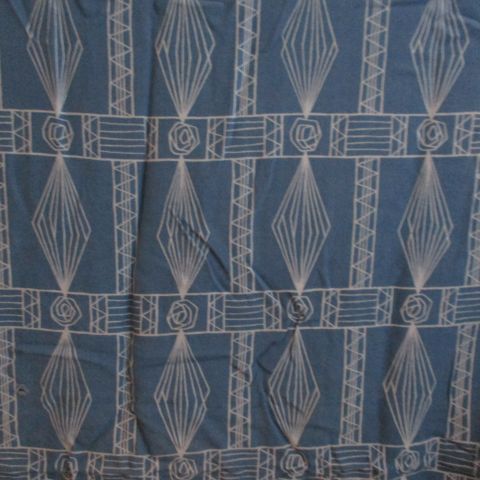 Blått mønstret stoff fra 50-tallet