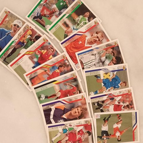 Upper deck 1994. Vintage fotballkort lot fra 90-tallet.