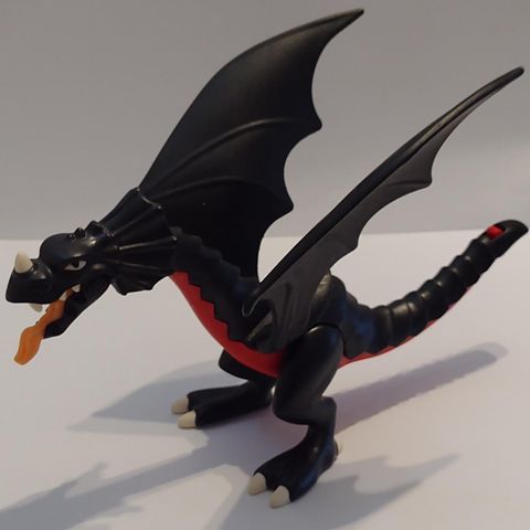 Playmobil     "Black Dragon Geobra" fra 2009