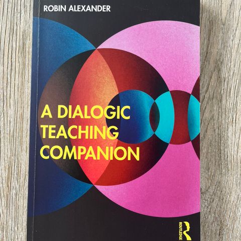 A dialogic teaching companion