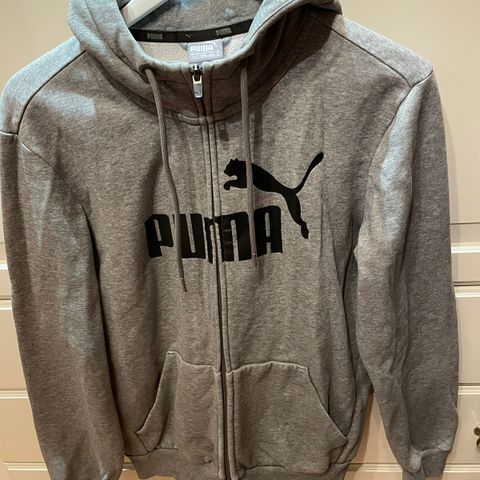 Puma hettejakke, str. S