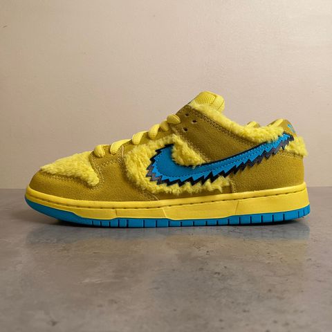 Nike SB Dunk Grateful Dead Bears Opti Yellow