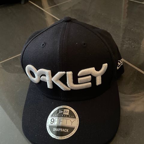 Ny Oakley cap