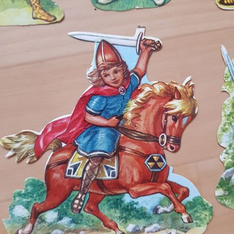 Glansbilder; fra Børrehaug 1267. Viking på brun hest