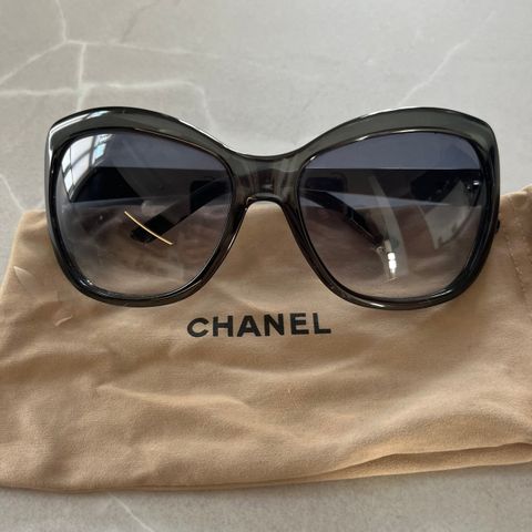 Chanel solbrille