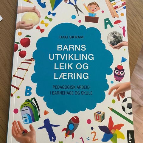 Barns utvikling leik og læring bok