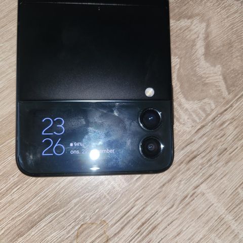 Samsung galaxy z flip 3