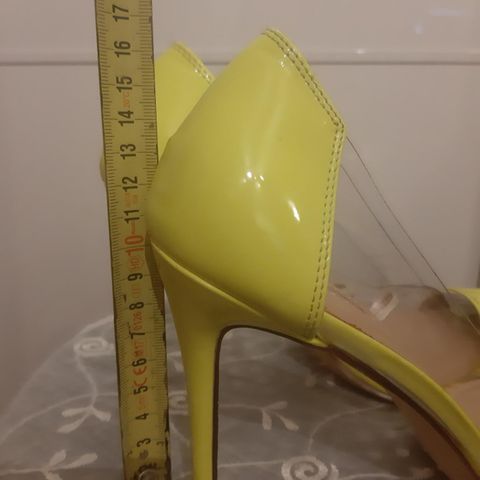 Dame sko fra Primark Lemon Lady's High Heel - Lemon, høyt hæl