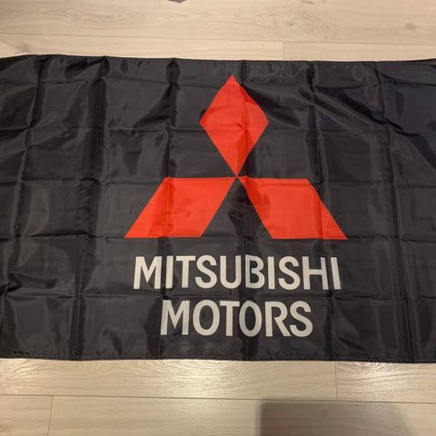 Mitsubishi motors flagg
