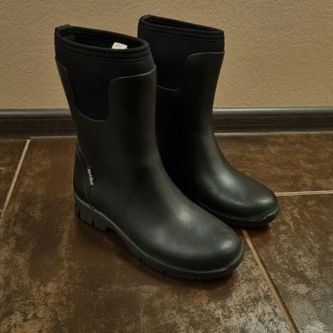 Dock boots strl 37