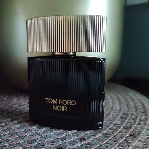 Tom Ford Noir.