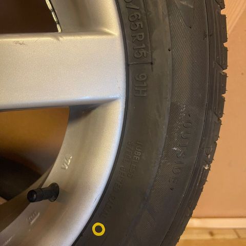 dekk (Størrelse 195/65R 15 91T)