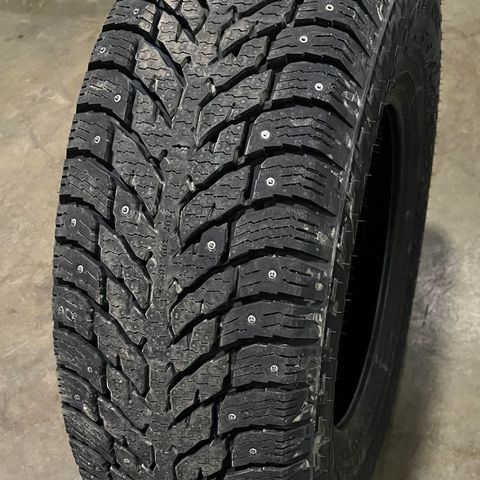 4st 285/70-17 Nokian Hakka LT3 piggdekk, kun brukt 2 dager!