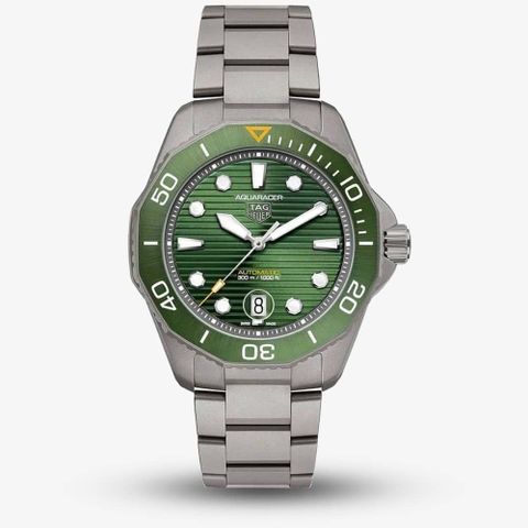 TAG Heuer Aquaracer Professional 300