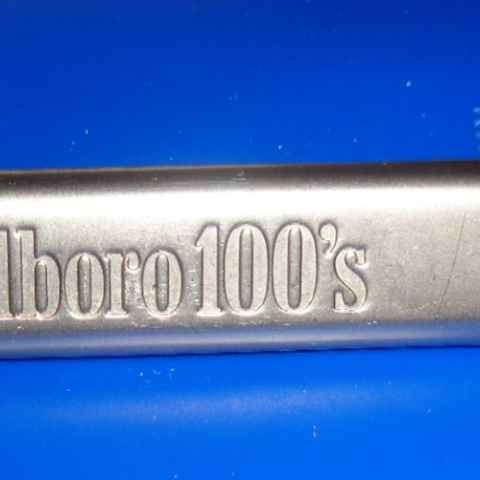 Lighter-Marlboro 100's