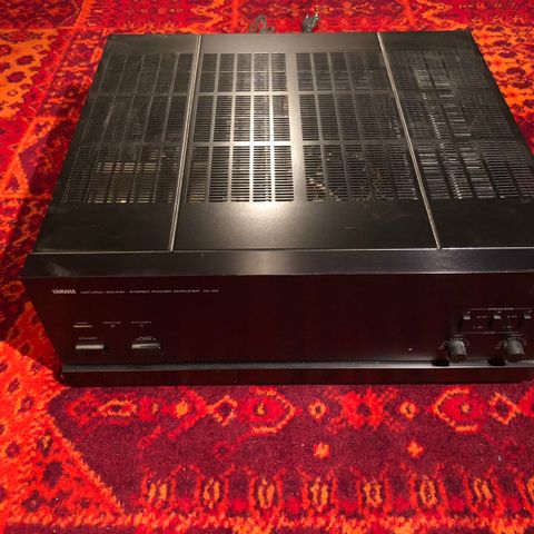 High-end forsterker Yamaha M-40