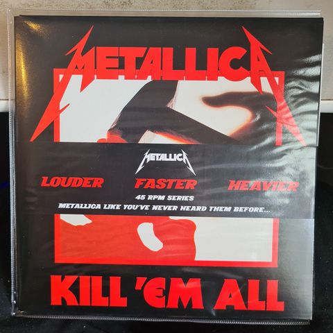 Metallica  - 99,- frakt! Norgespakke! + 2500 lper ute på Finn!