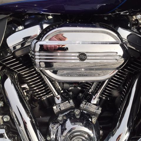 Harley-Davidson chrome luftfilter deksel / trim (Defiance collection)