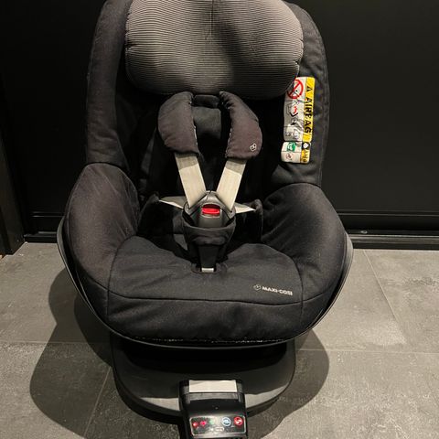 Maxi cosi 2 way pearl med base