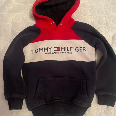 Tommy Hilfiger genser str 98