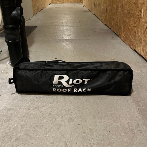 Riot roof back