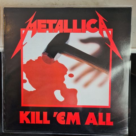 Metallica  -frakt 99,-  Norgespakke. + 2600 lper ute på finn!