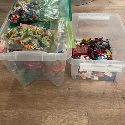 15kg grovsortert Lego.