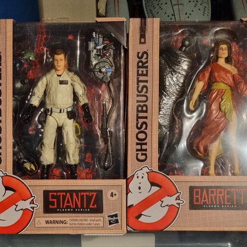 Hasbro Ghostbusters Plasma Series - Ray Stantz & Dana Barrett