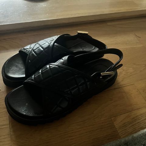 Billi Bi svarte sandaler