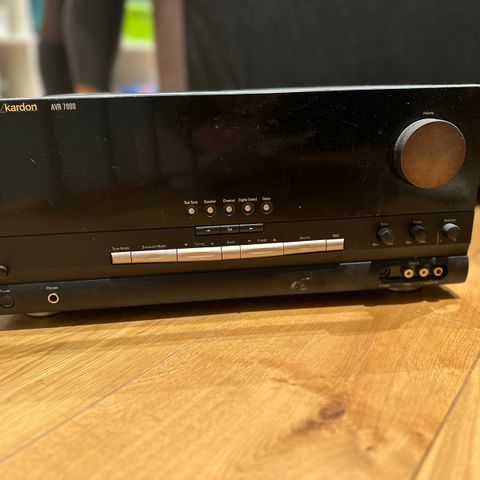 Harman/Kardon AVR 7000 forsterker