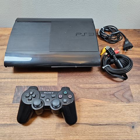 Playstation 3 SuperSlim med kabler og kontroller, Mulig å kjøpe spill & tilbehør