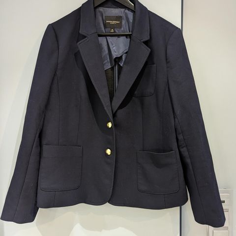 Fin blazer fra Banana Republic i str 18