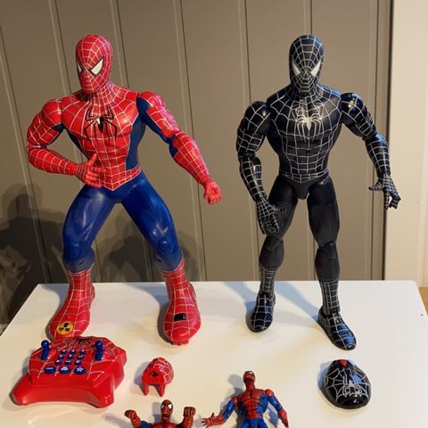 4 figurer - Spiderman