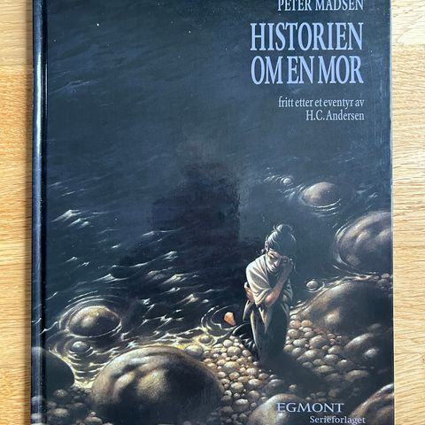 Historien om en mor. Peter Madsen. Svært god stand kr. 100