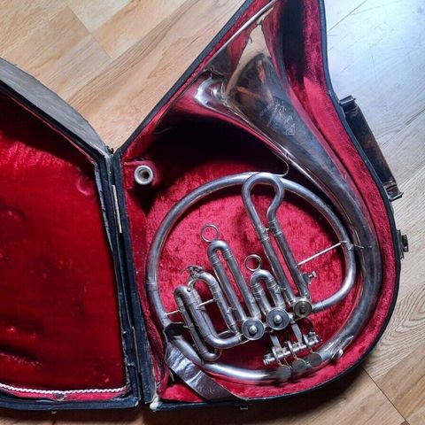 Kurt Knoth French horn