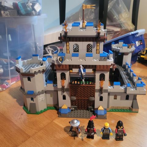 Lego Castle: The King's Castle (70404-1)