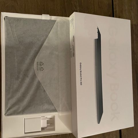 Samsung Galaxy Book 2 13,3" 360 med trygghetsavtale