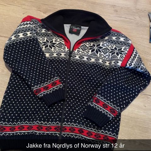 Jakke fra Nordlys of Norway str 12