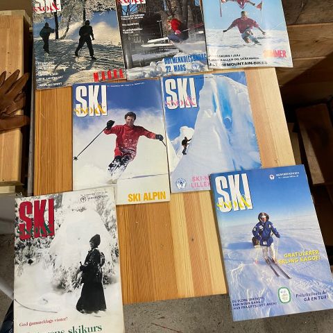 Snø og ski blader/tidsskrifter