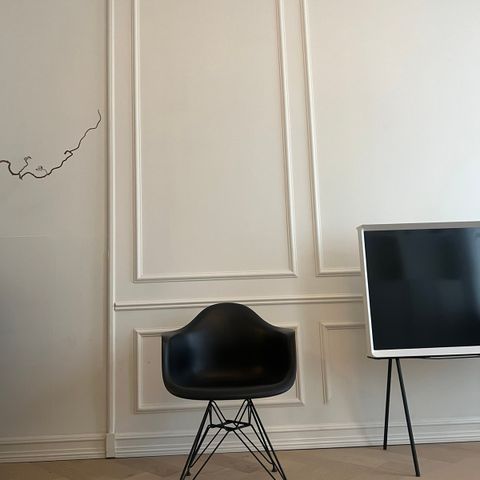 Eames DAR Chair