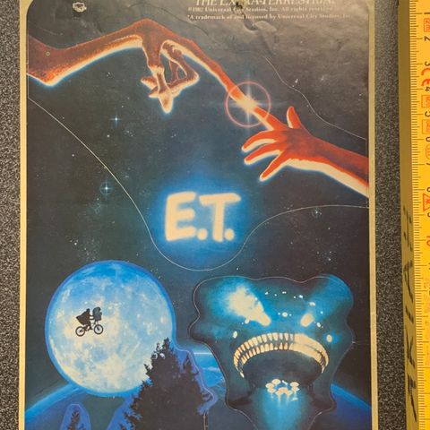 E.T klistremerke 1982