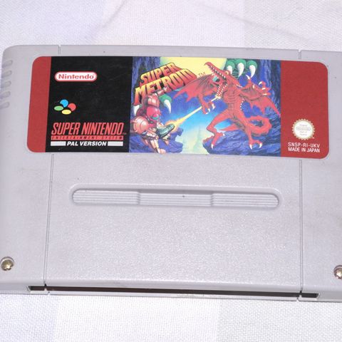 SNES - Super Metroid- Super Nintendo- kassett i fin stand - PAL UKV