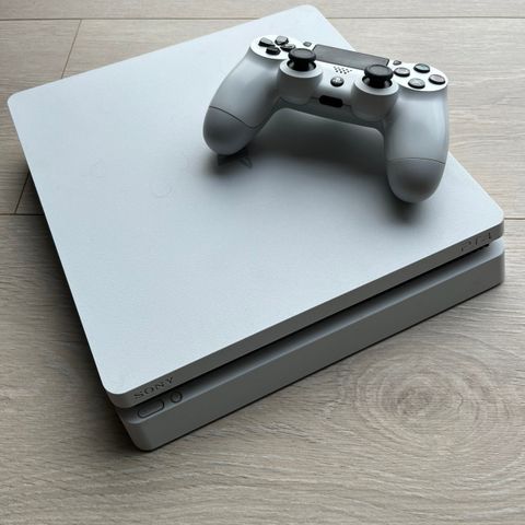 PlayStation 4 Slim hvit