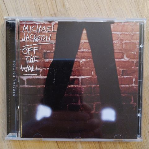 Michael Jackson - Off The Wall special edition